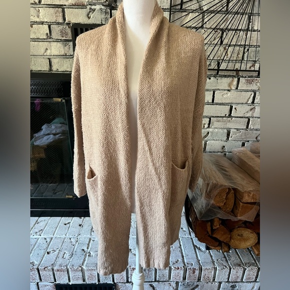Debut Tan Women's Cardigan Sweater - Picture 1 of 2